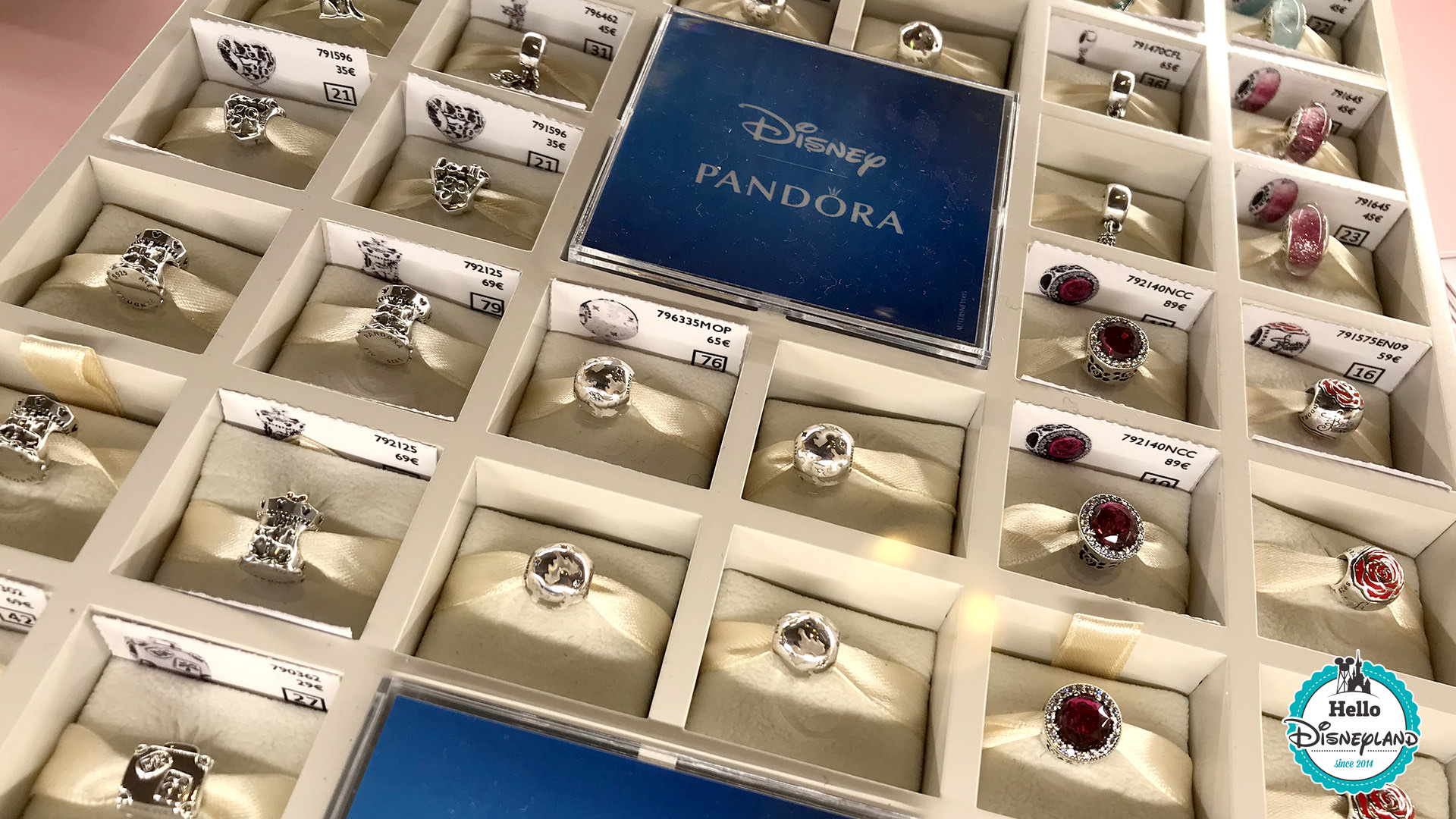 Où acheter produits Pandora à Disneyland Paris