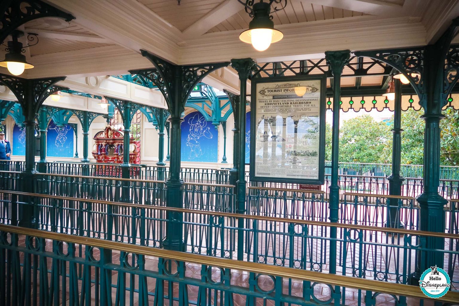 Disneyland Paris Railroad : Main Street Station - Hello Disneyland